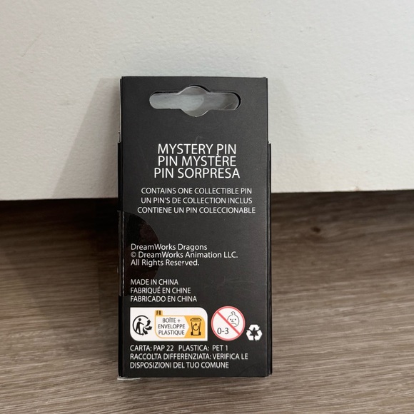 Loungefly How to Train Your Dragon Mystery Pin Blind Box | Disney | NWT - Picture 2 of 3